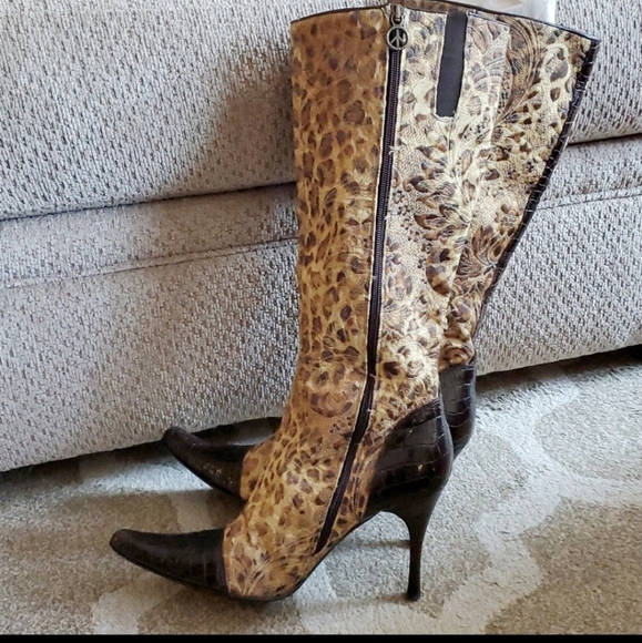 Donald J. Pliner Shoes - Donald pliner tall boots